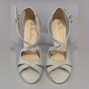 Formal De Blossom Collection Gold Sparkle Open Toe Stiletto Heels, Size 8